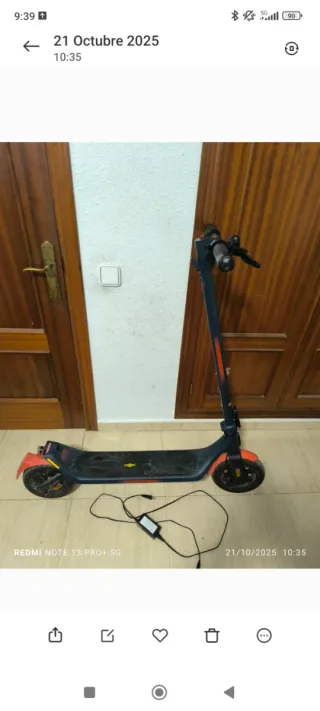 Patinete Eléctrico Red Bull Racing