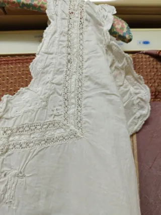 Precioso camisón victoriano antiguo