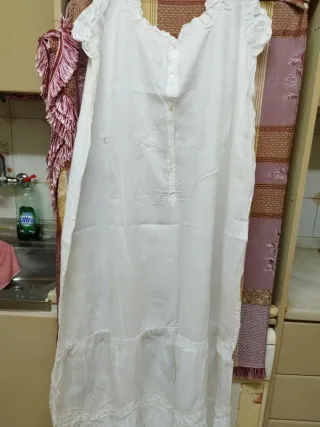 Precioso camisón victoriano antiguo