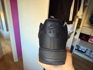 Nike Air Force 1 'Triple Black'