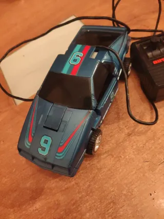 Coche RC Transformer Azul con Mando 1980