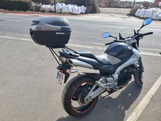 Suzuki GSR 600 2007 interesados llamar 667682704