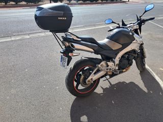 Suzuki GSR 600 2007 interesados llamar 667682704