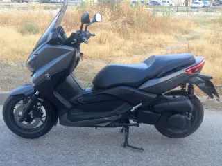 Yamaha X Max 250 2016