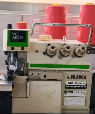 Máquina de coser JUKI MO-2404