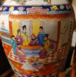 Jarrón de porcelana china grande