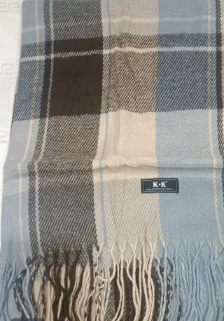 Bufanda a cuadros rosa, blanco y azul, Nueva 4€!!