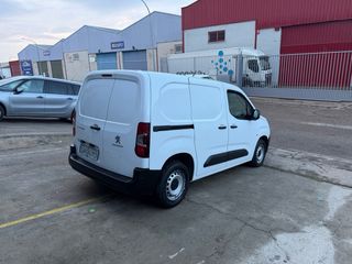 Peugeot Partner 2022