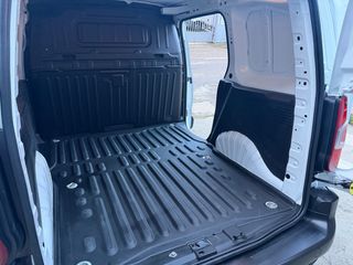 Peugeot Partner 2022