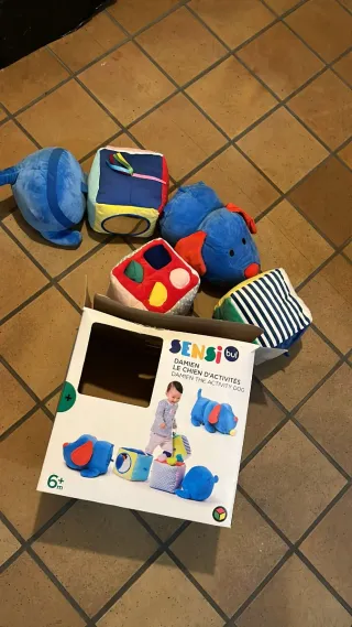 Juguete Sensibul Damien Perro Actividad