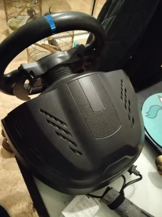 Volante e Pedali Thrustmaster T300 senza pedali130