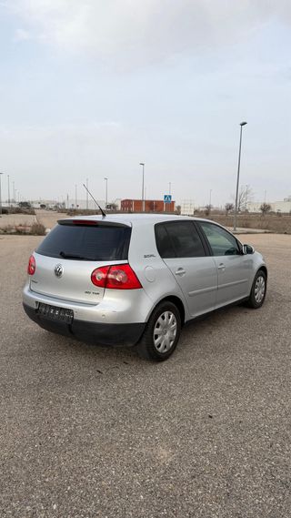 Volkswagen Golf 2006