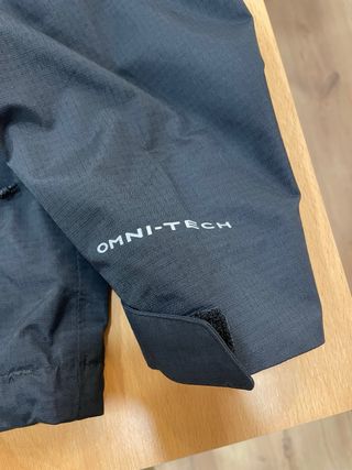 Cazadora Columbia Omni-Tech con etiqueta