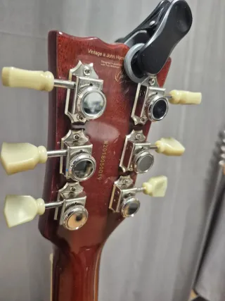 Guitarra Eléctrica Vintage AFD100