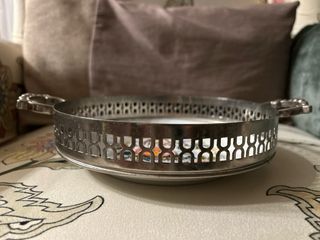 Plato de porcelana fina Sophie con soporte