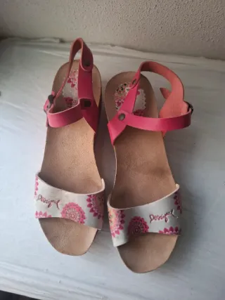 Sandalias Desigual Bio7 Corazones Cuña