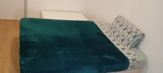 Alquilo Habitación para hombre.