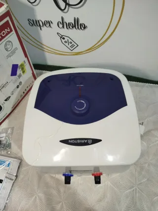 Calentador de agua Ariston 10L