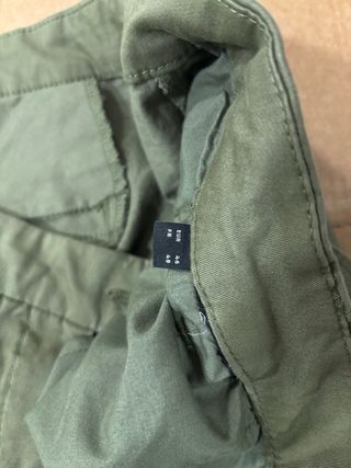 Pack 3 Pantalones C&A Beige, Verde y Negro