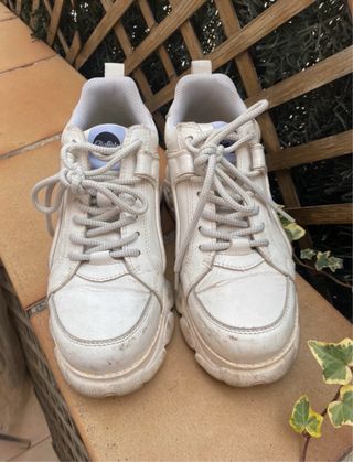 Zapatillas Buffalo blancas plataforma
