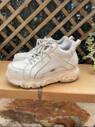 Zapatillas Buffalo blancas plataforma