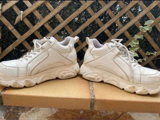 Zapatillas Buffalo blancas plataforma