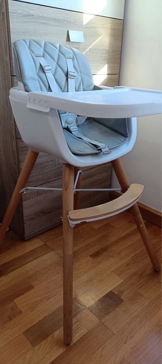 Trona bebé madera y gris