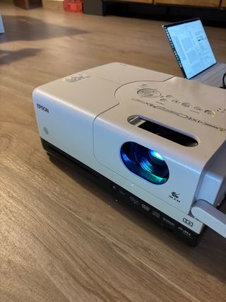 Proyector Epson EMP-DM1