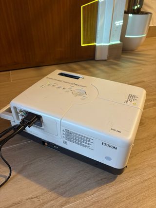Proyector Epson EMP-DM1