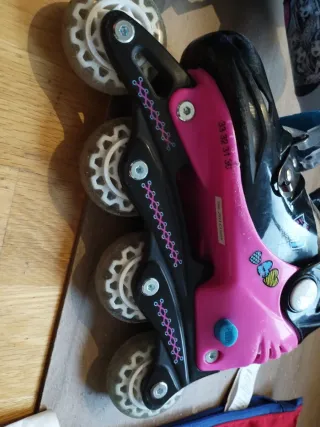 Patines Monster High niña Talla M + Protecciones