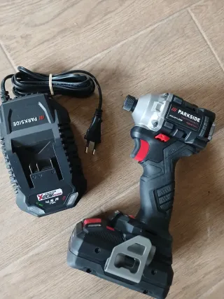 Atornilladora Parkside Impacto 20V