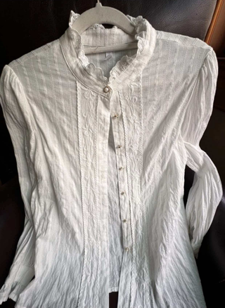 Blusa de algodón con encaje