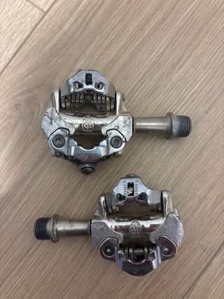Pedales automáticos MTB