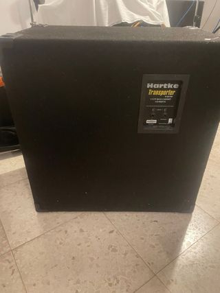 Cabezal bugera Veyron y Pantalla Bajo hartke 15”