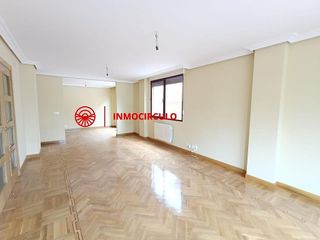 Chalet en venta en Hospital - G3 - G2 en Burgos