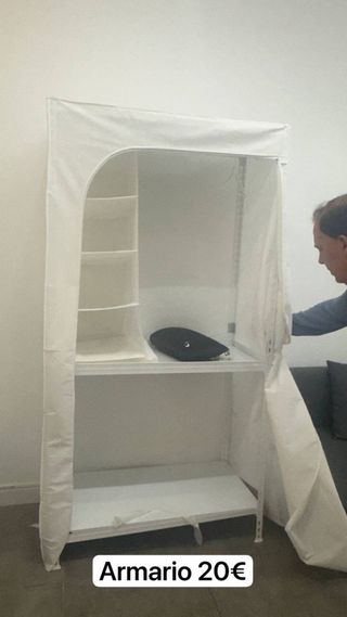 Urgente! Armario metálico con protección de tela