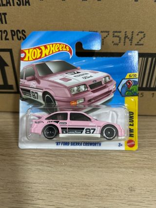 Hot Wheels '87 Ford Sierra Cosworth Rosa