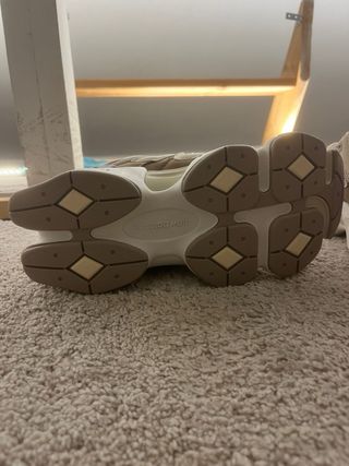 New Balance 9060 Beige/Marrón