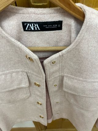 Chaqueta corta Zara lana rosa