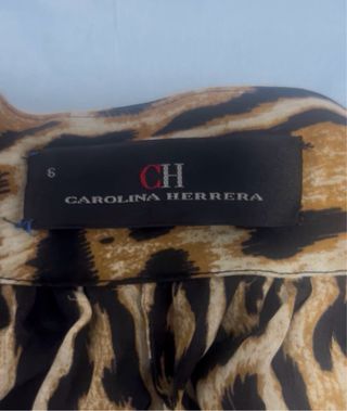 Blusa Carolina Herrera Animal Print