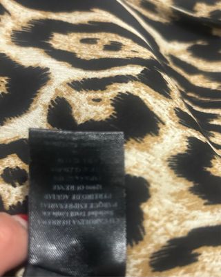 Blusa Carolina Herrera Animal Print