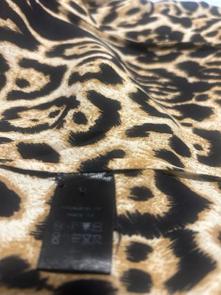 Blusa Carolina Herrera Animal Print