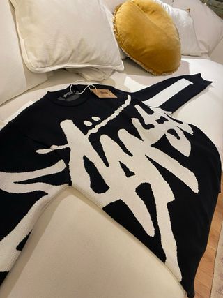 Jersey Stüssy Negro y Blanco