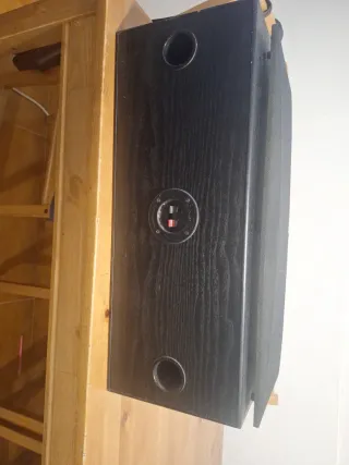 Bafle Central Infinity Negro