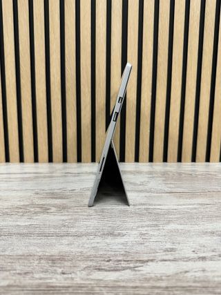 Microsoft Surface Pro 5 i5 8gb 256gb SSD