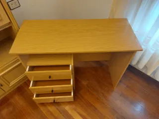 Escritorio/Mesa de estudio de madera