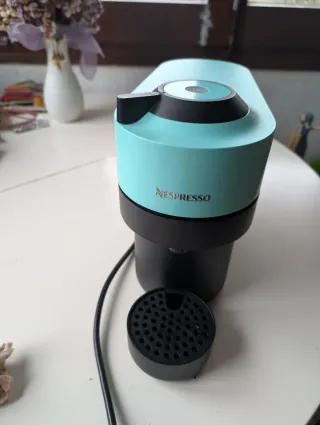 Cafetera Nespresso Vertuo Pop De'Longhi
