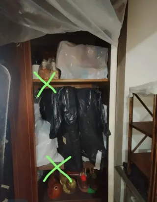 Armario antiguo madera y cristal