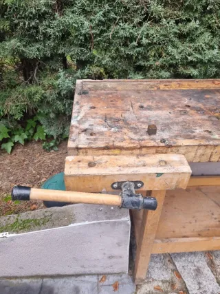 Banco de trabajo de madera