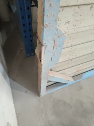 Puerta corredera con puerta de paso